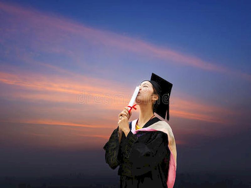 同等學(xué)力的申碩外語是否可以自由選擇？