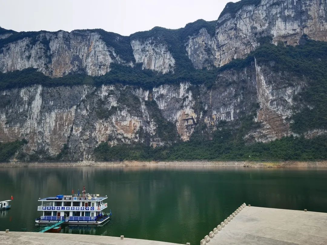 EU商學院MBA9月貴州游學游覽百里畫廊 EU商學院MBA9月貴州游學游覽百里畫廊