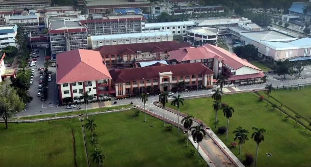 94366e7cf8b65f8e884730aadaf7adfe 94366e7cf8b65f8e884730aadaf7adfe